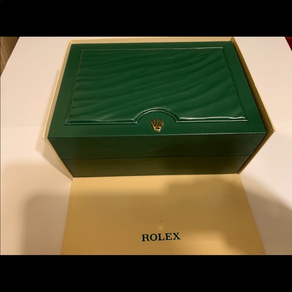 COPY - A Rolex that is practically new only used … - Picture 2 of 5